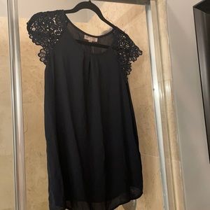 Navy blouse lace sleeves